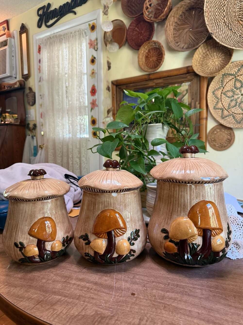 Arnels Vintage Mushroom Canister Set 3-Piece Ceramic Retro 1970s